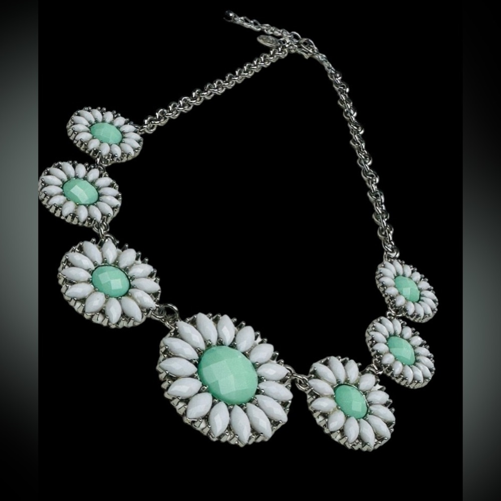 Vintage statement cluster flower necklace